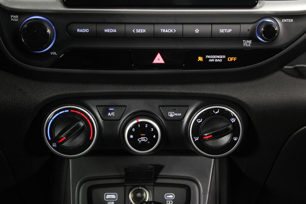 2026 Hyundai Venue SE