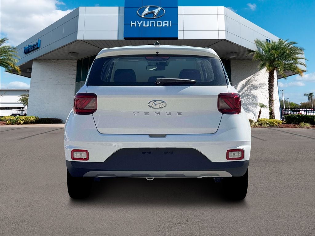 2026 Hyundai Venue SE