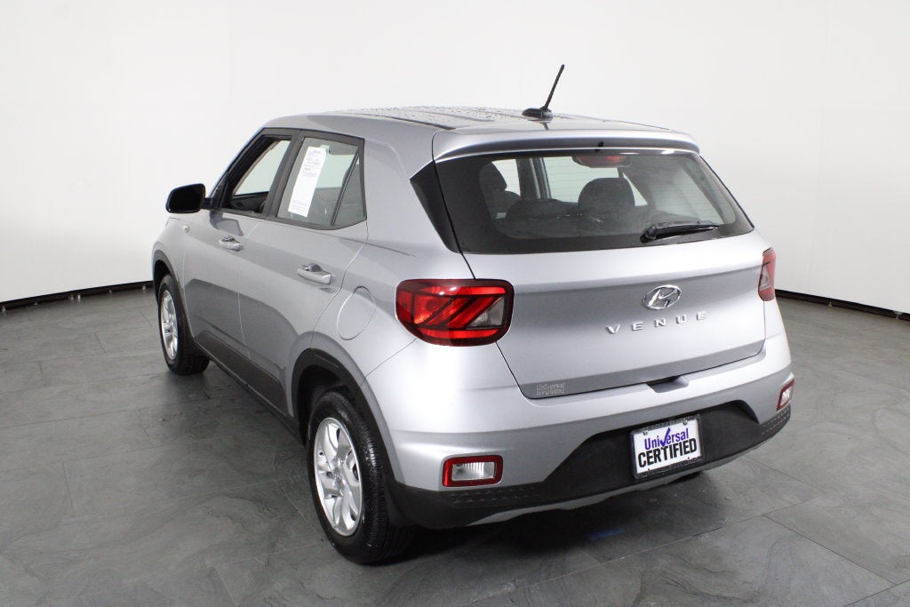 2026 Hyundai Venue SE