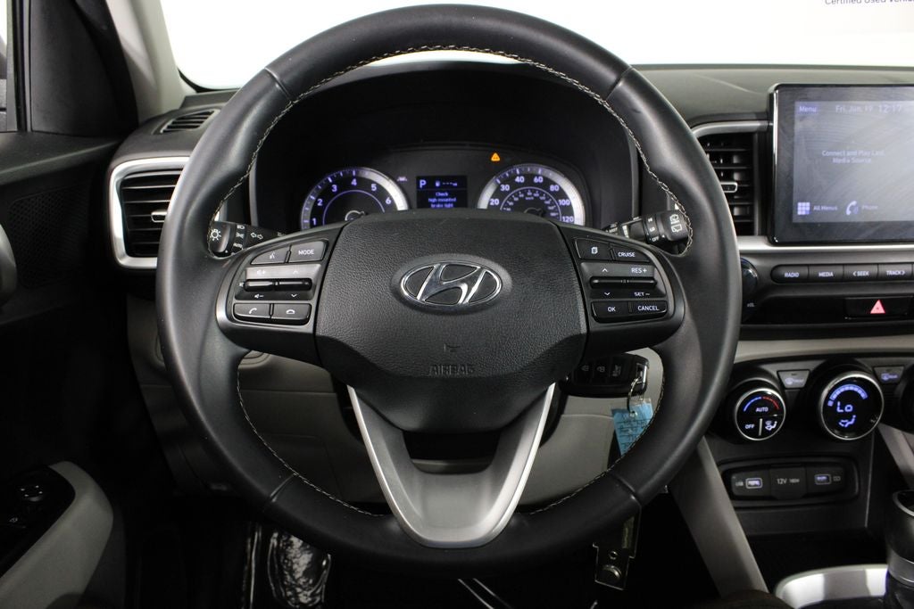 2022 Hyundai Venue SEL
