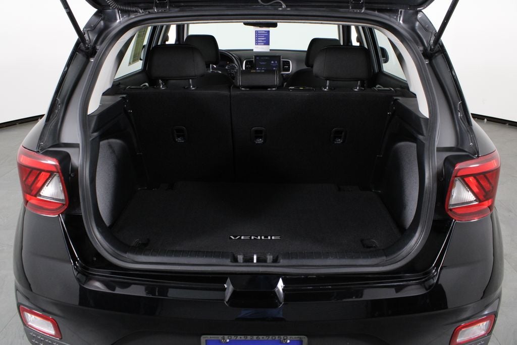 2022 Hyundai Venue SEL