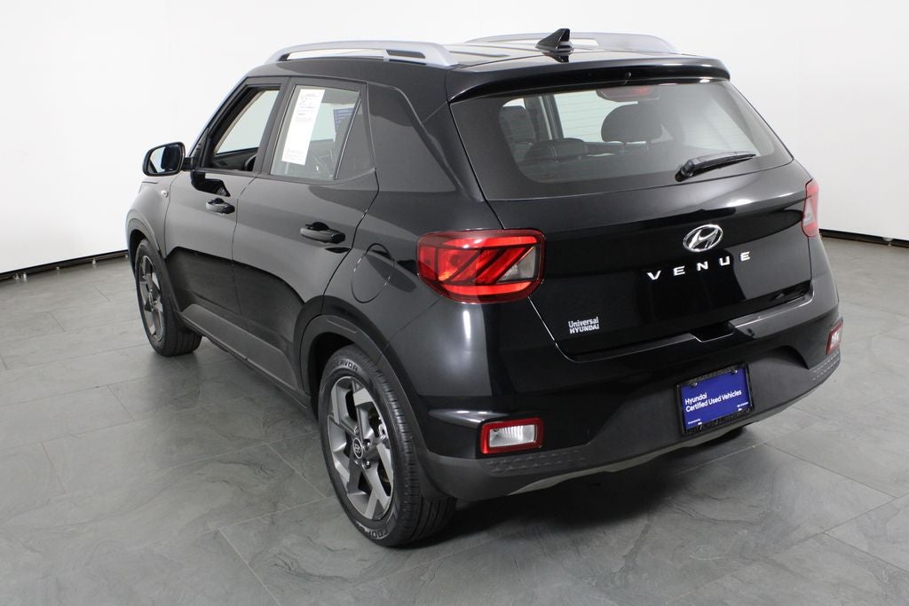 2022 Hyundai Venue SEL