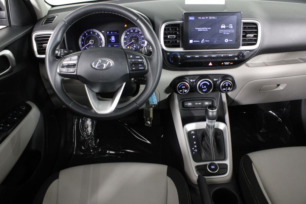 2022 Hyundai Venue SEL