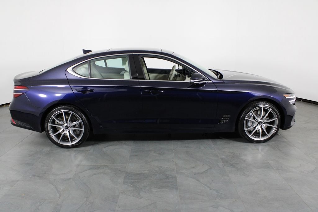 2026 Genesis G70 2.5T Prestige
