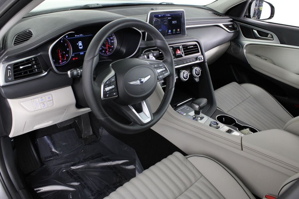 2020 Genesis G70 2.0T