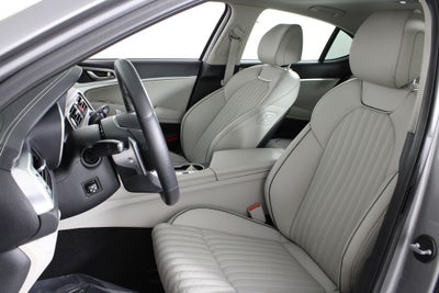 2020 Genesis G70 2.0T