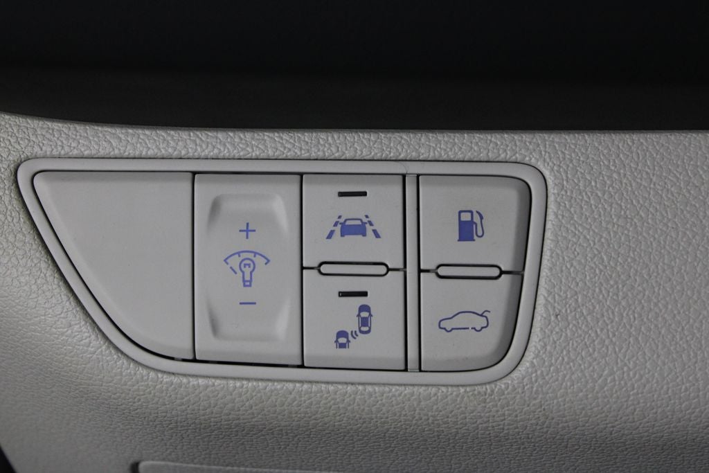 2020 Genesis G70 2.0T