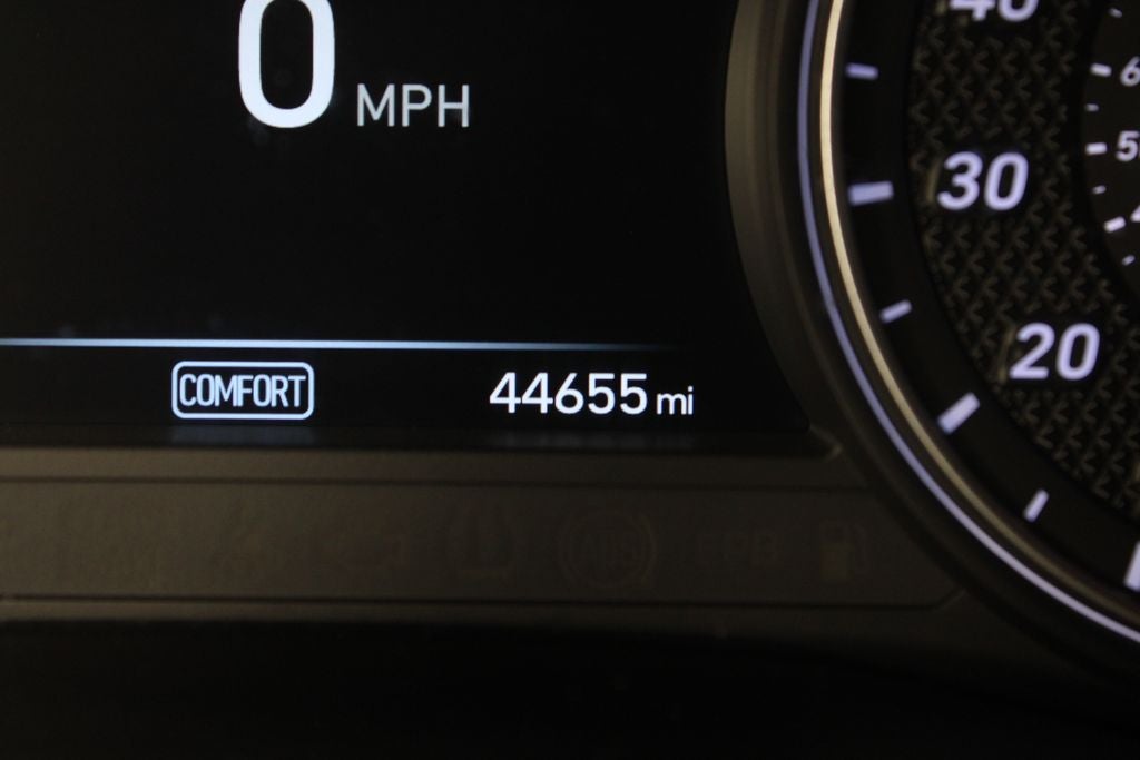 2020 Genesis G70 2.0T