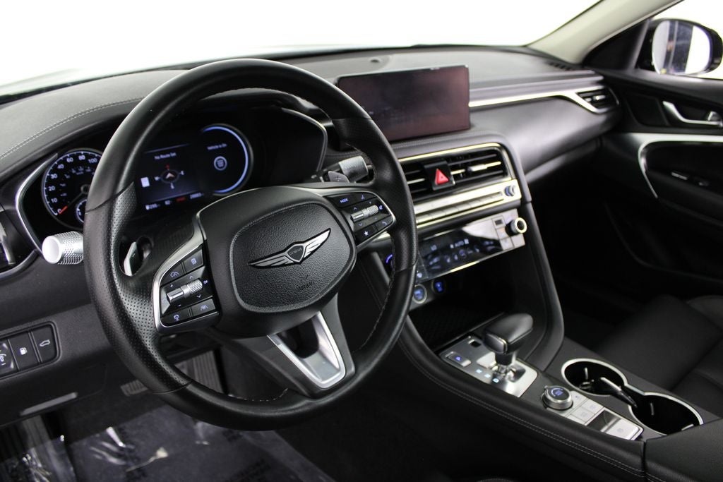 2025 Genesis G70 2.5T