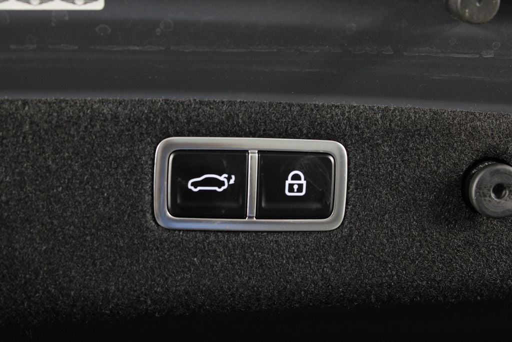 2025 Genesis G70 3.3T Sport Advanced