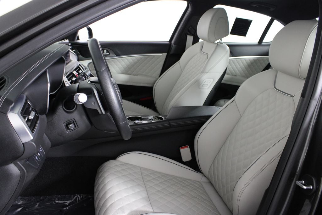 2025 Genesis G70 3.3T Sport Advanced