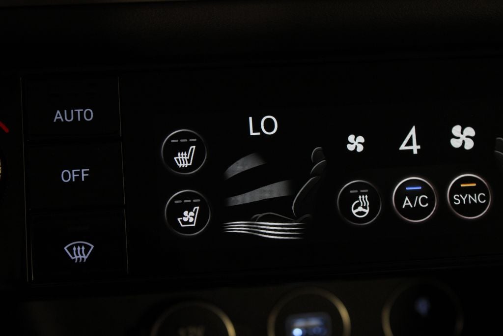 2025 Genesis G70 3.3T Sport Advanced