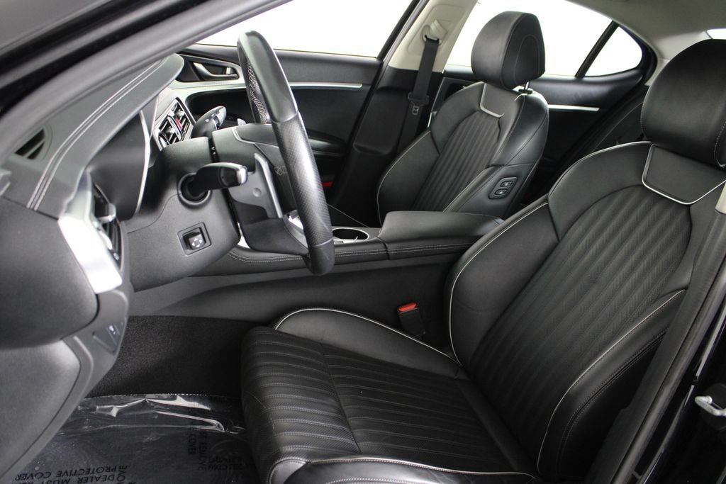 2022 Genesis G70 3.3T