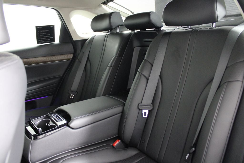 2025 Genesis G80 2.5T