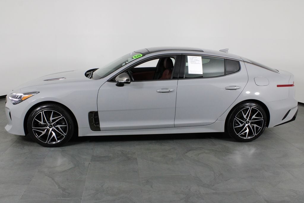 2023 Kia Stinger GT-Line