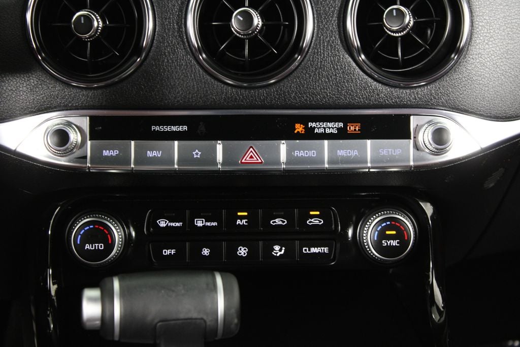 2023 Kia Stinger GT-Line