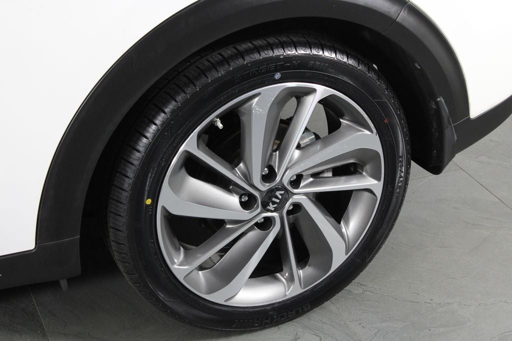 2017 Kia Niro Touring