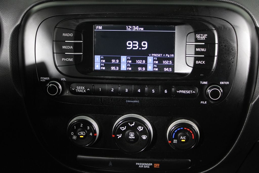 2017 Kia Soul Base