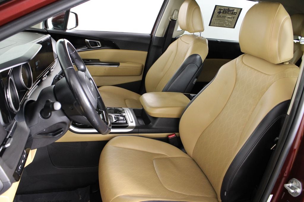 2022 Kia Carnival EX