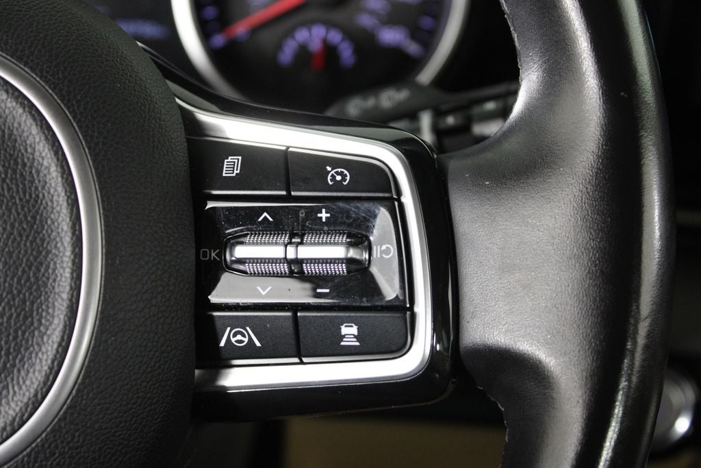 2022 Kia Carnival EX