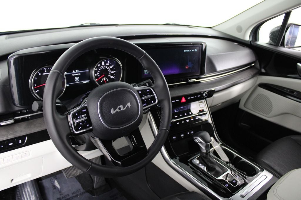 2024 Kia Carnival EX