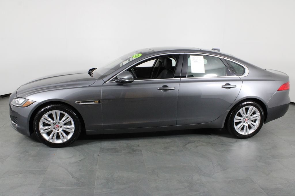 2016 Jaguar XF 35t Premium