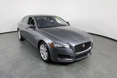 2016 Jaguar XF 35t Premium