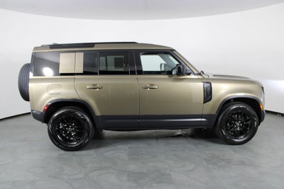 2025 Land Rover Defender 110 S