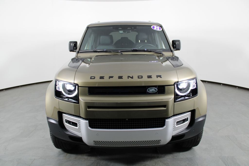 2025 Land Rover Defender 110 S