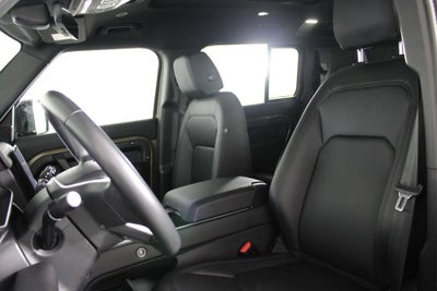 2025 Land Rover Defender 110 S