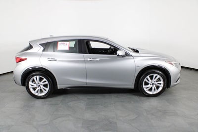 2018 INFINITI QX30 Base