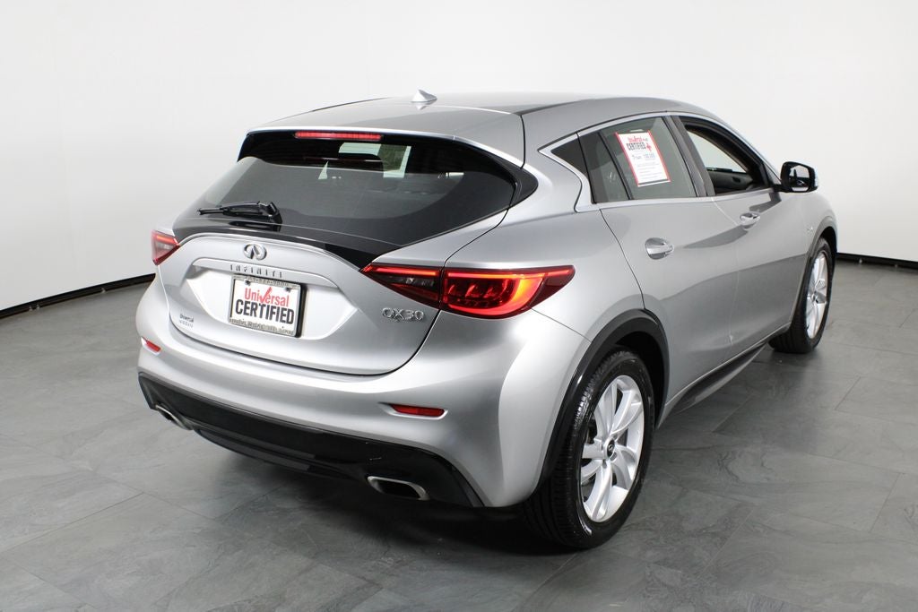 2018 INFINITI QX30 Base