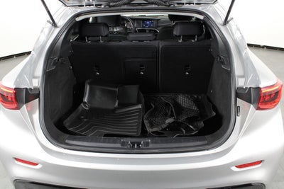 2018 INFINITI QX30 Base