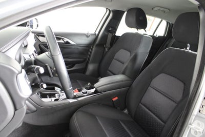 2018 INFINITI QX30 Base