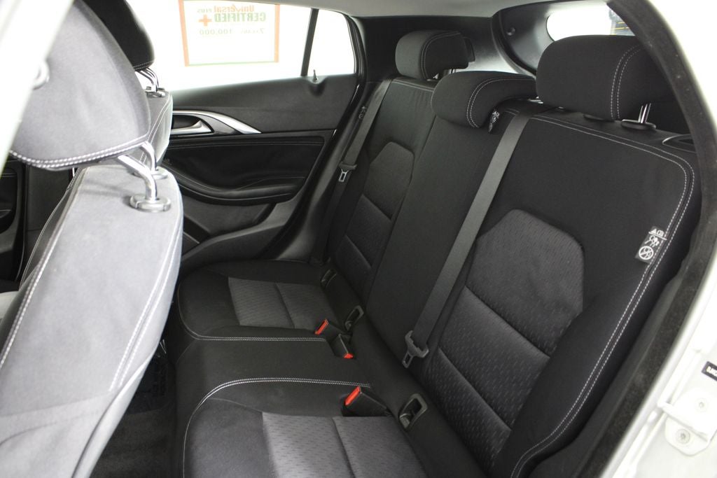 2018 INFINITI QX30 Base