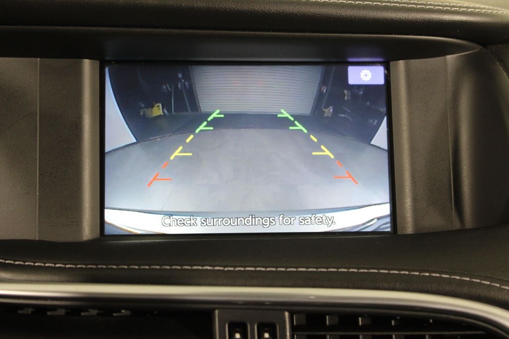 2018 INFINITI QX30 Base