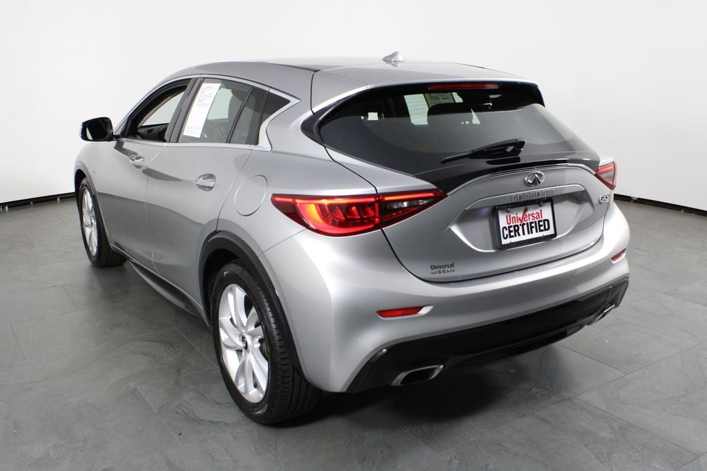 2018 INFINITI QX30 Base