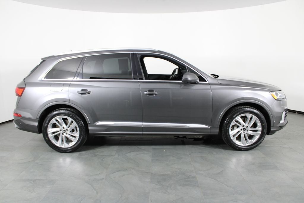 2022 Audi Q7 45 Premium quattro