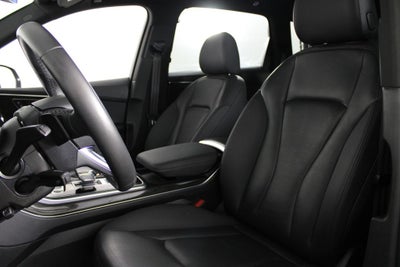 2022 Audi Q7 45 Premium quattro