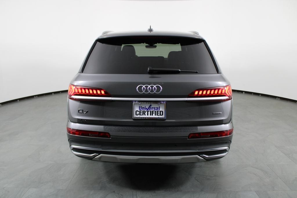 2022 Audi Q7 45 Premium quattro