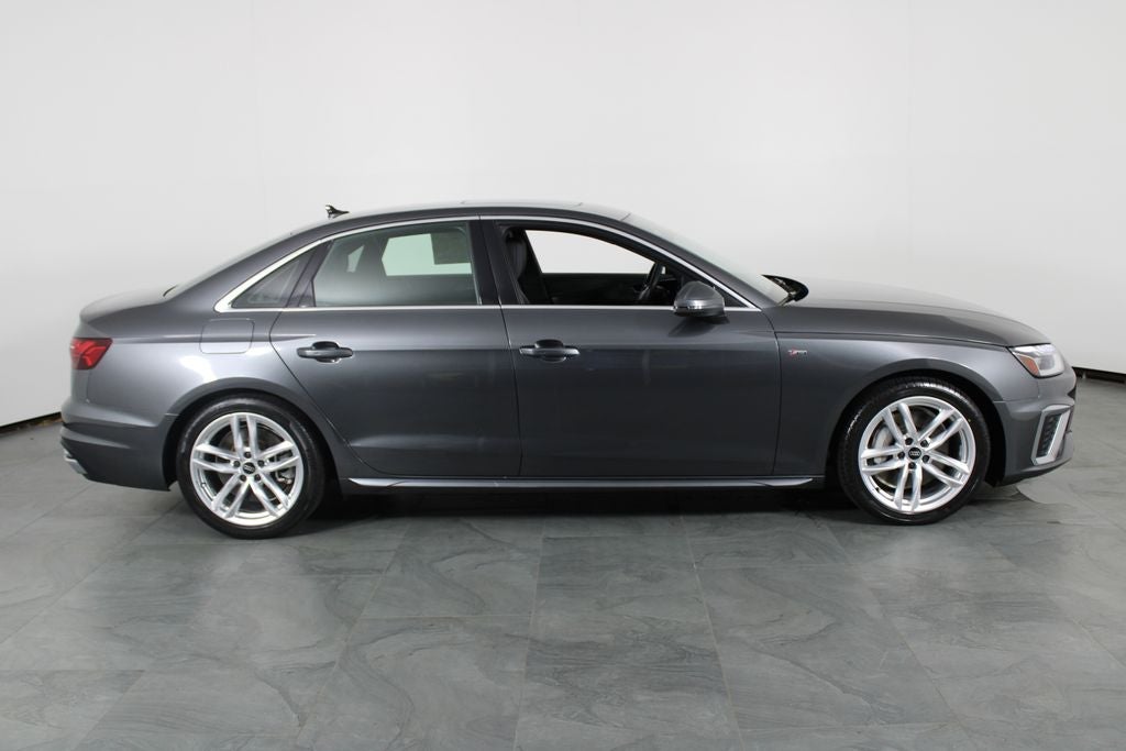 2023 Audi A4 45 S line Premium Plus quattro