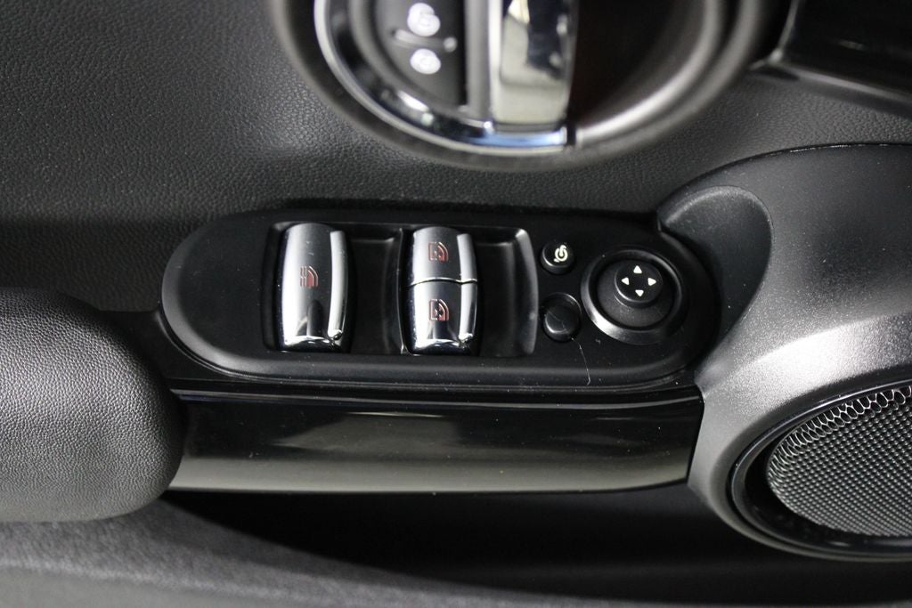 2023 MINI Cooper S Base