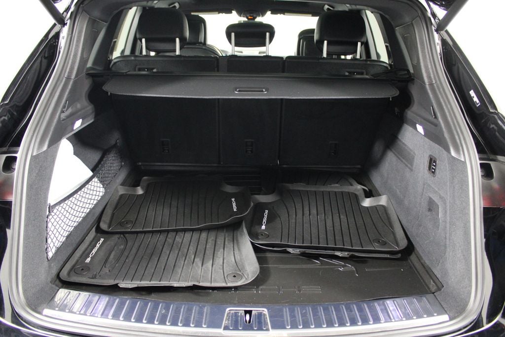 2024 Porsche Cayenne Base