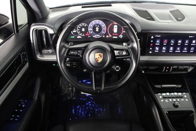 2024 Porsche Cayenne Base