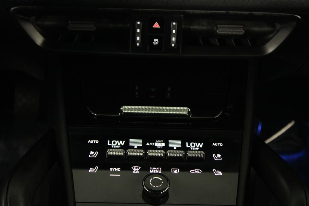2024 Porsche Cayenne Base