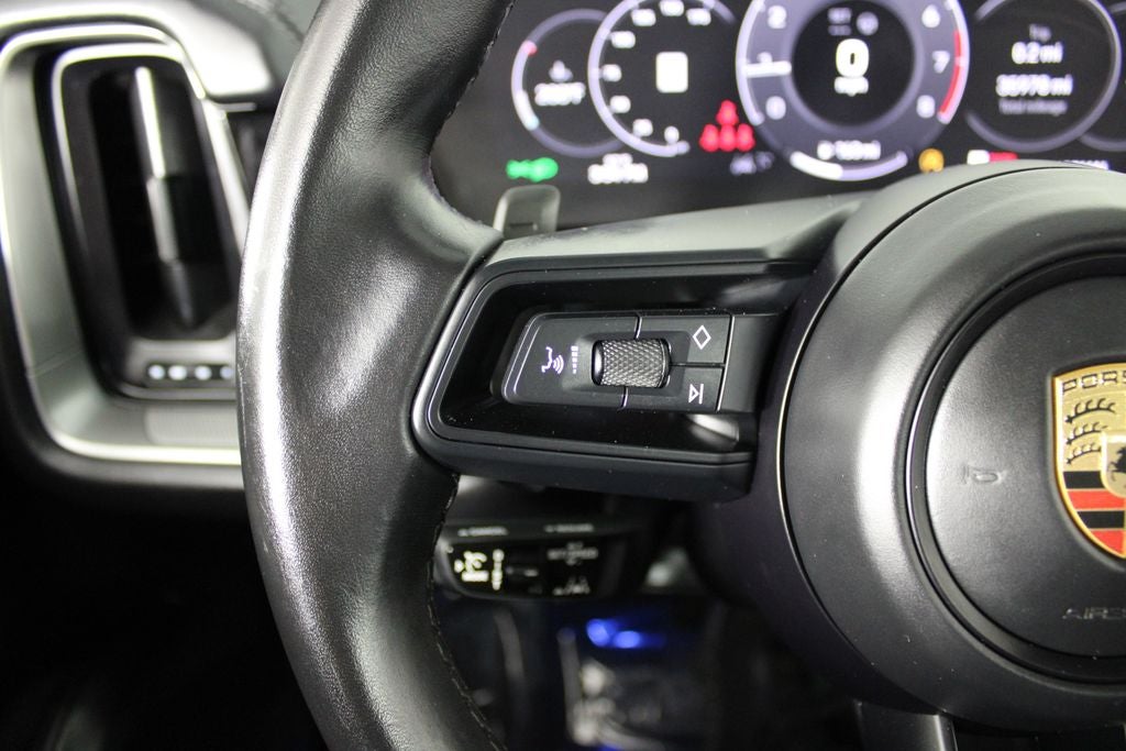 2024 Porsche Cayenne Base