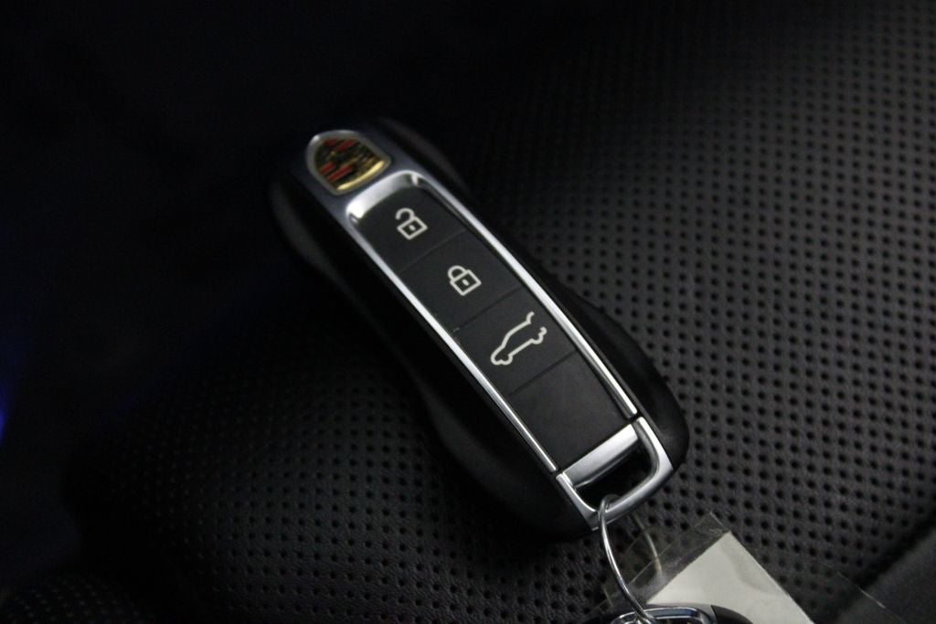 2024 Porsche Cayenne Base