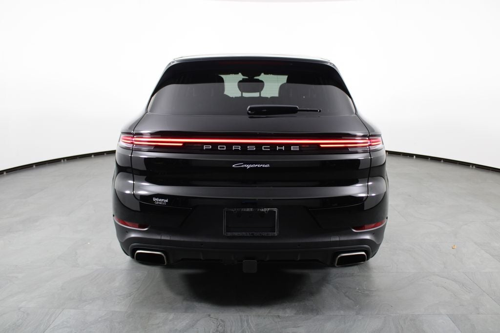 2024 Porsche Cayenne Base