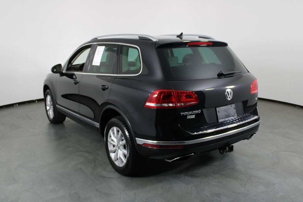 2017 Volkswagen Touareg V6 Sport 4Motion