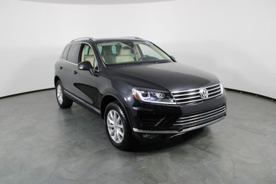 2017 Volkswagen Touareg V6 Sport 4Motion